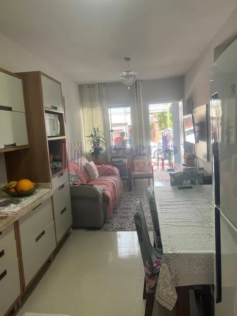 Foto 4 de Casa com 2 quartos à venda, 90m2 em Itapoa - SC