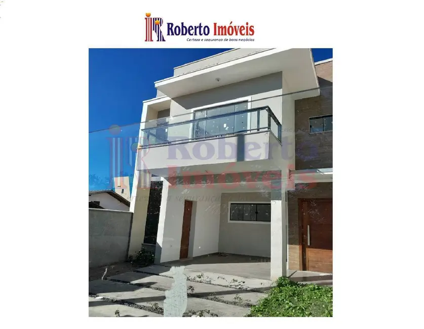 Foto 1 de Sobrado com 3 quartos à venda, 108m2 em Itapoa - SC