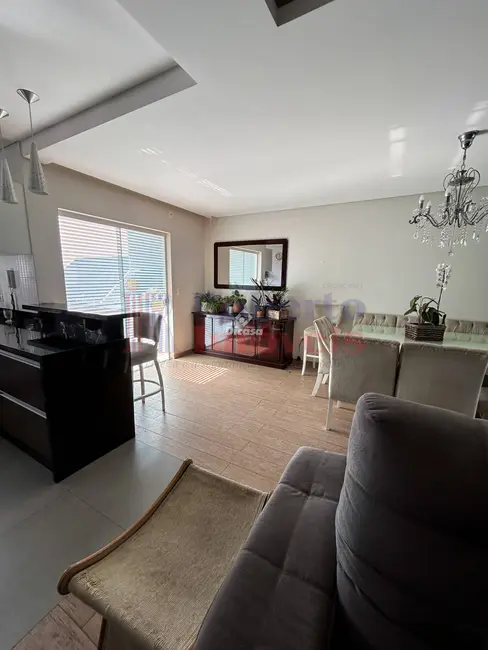 Foto 4 de Casa à venda e para alugar em Uberaba, Curitiba - PR