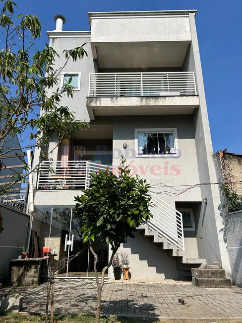 Foto 2 de Casa à venda e para alugar em Uberaba, Curitiba - PR