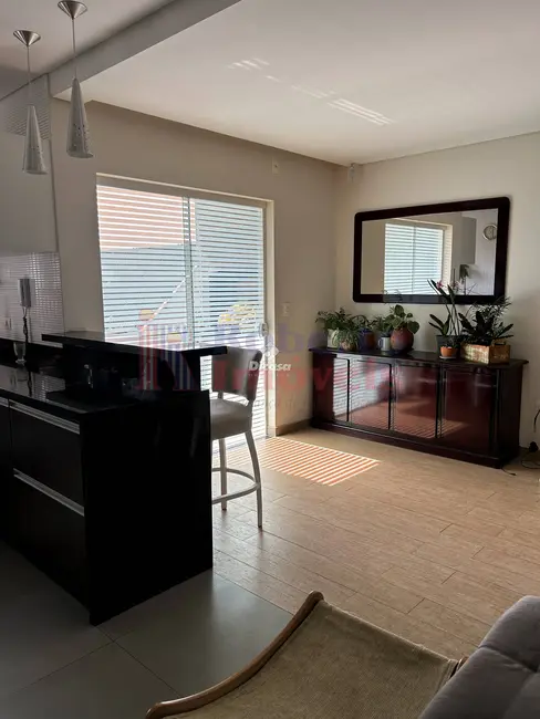 Foto 5 de Casa à venda e para alugar em Uberaba, Curitiba - PR