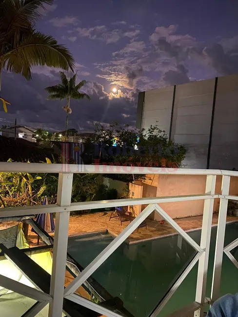 Foto 8 de Casa com 3 quartos à venda e para alugar em Itapema do Norte, Itapoa - SC