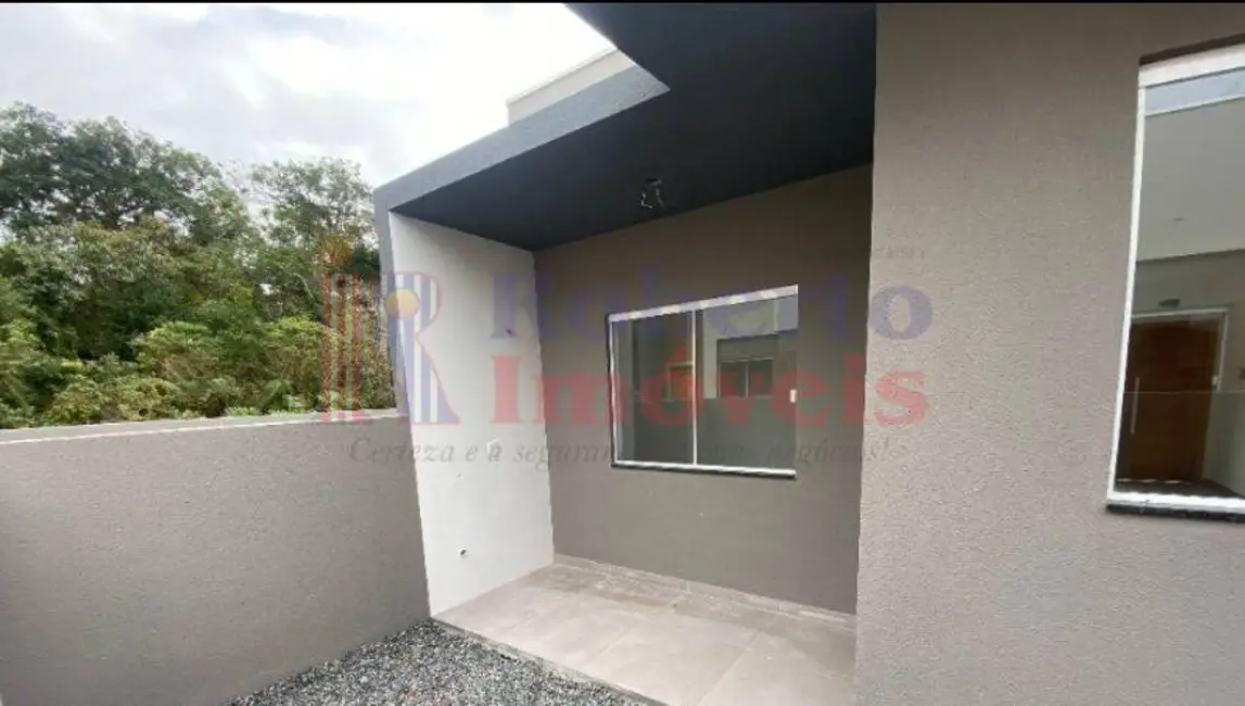 Foto 4 de Casa à venda e para alugar em Itapema do Norte, Itapoa - SC