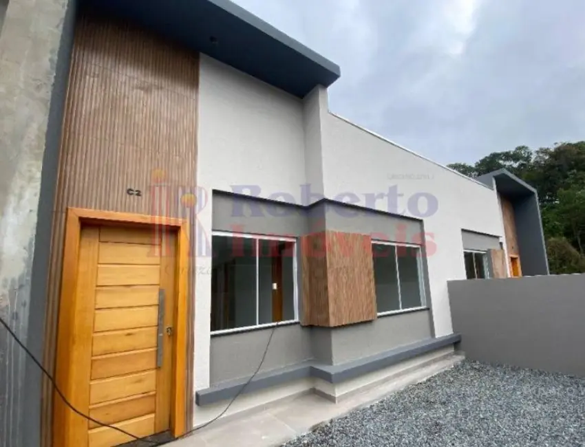 Foto 3 de Casa à venda e para alugar em Itapema do Norte, Itapoa - SC