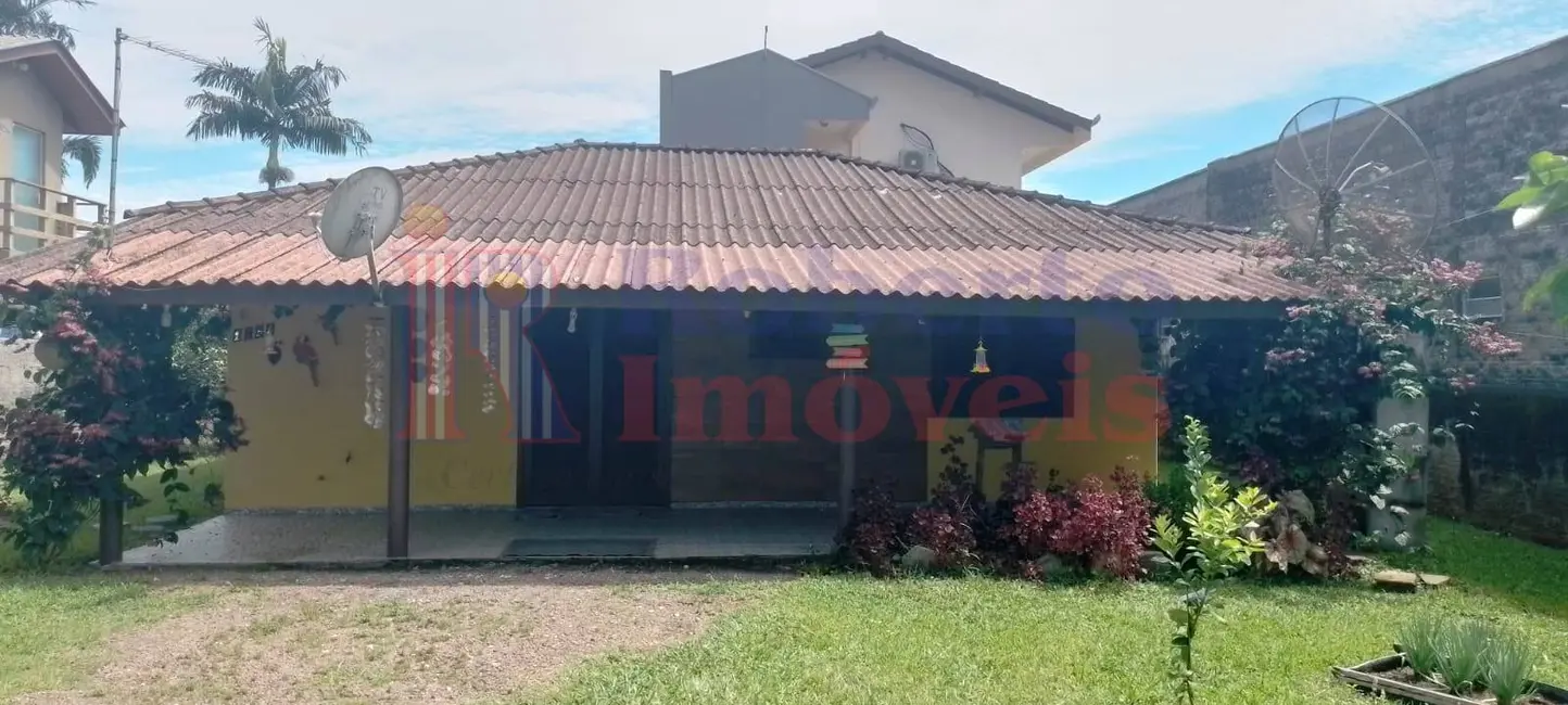 Foto 4 de Casa com 3 quartos à venda, 442m2 em Itapema do Norte, Itapoa - SC