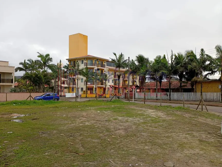 Foto 2 de Apartamento com 2 quartos à venda em Itapema do Norte, Itapoa - SC