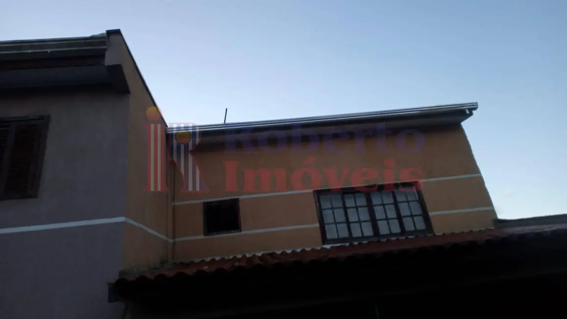 Sobrado com 3 quartos à venda, 189m2 em Itapoa - SC - imagem 3 Foto 3 de Sobrado com 3 quartos à venda, 189m2 em Itapoa - SC