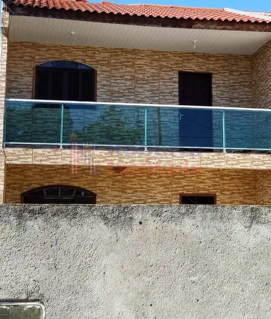 Sobrado com 3 quartos à venda, 189m2 em Itapoa - SC - imagem 1 Foto 1 de Sobrado com 3 quartos à venda, 189m2 em Itapoa - SC