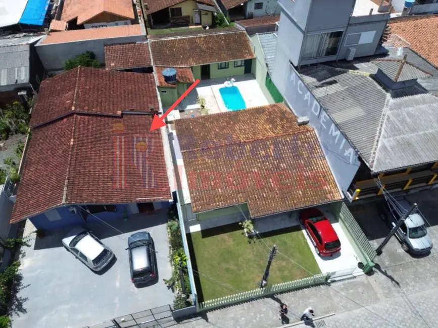 Foto 2 de Casa com 4 quartos à venda, 360m2 em Itapema do Norte, Itapoa - SC