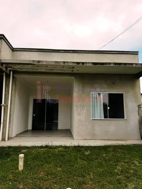 Foto 2 de Casa com 3 quartos à venda, 180m2 em Itapoa - SC