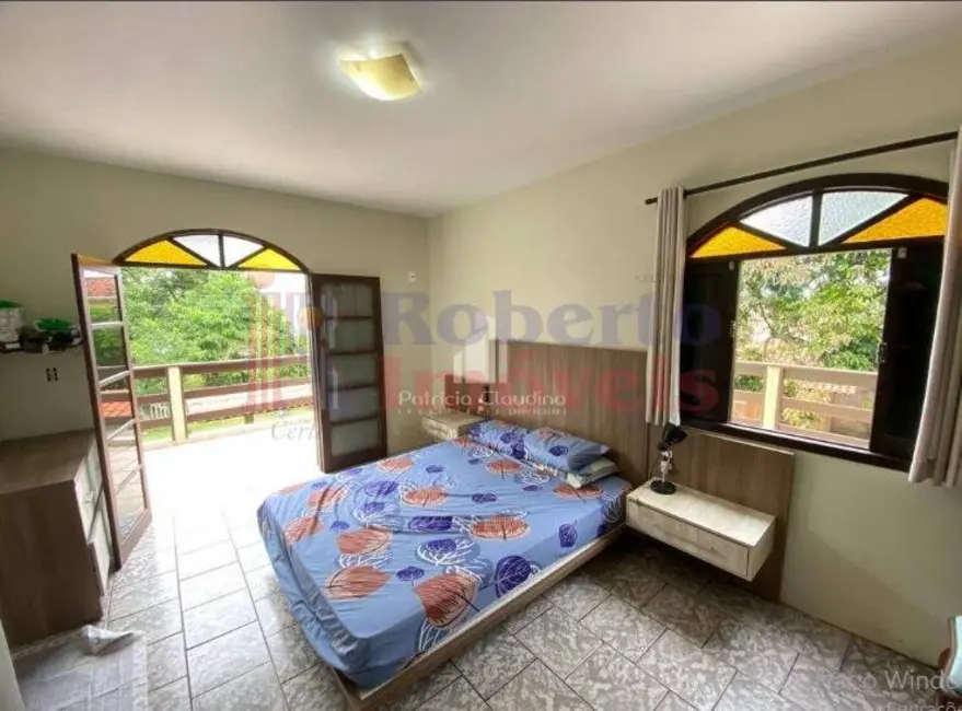 Foto 4 de Sobrado com 5 quartos à venda, 245m2 em Itapema do Norte, Itapoa - SC