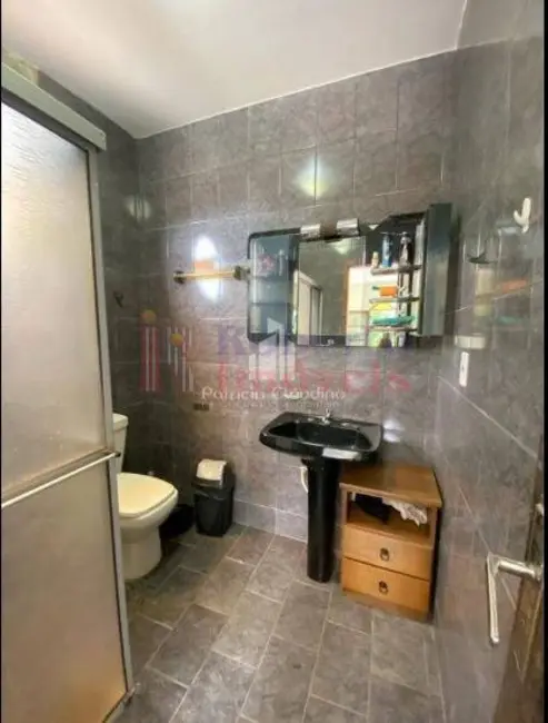 Foto 3 de Sobrado com 5 quartos à venda, 245m2 em Itapema do Norte, Itapoa - SC