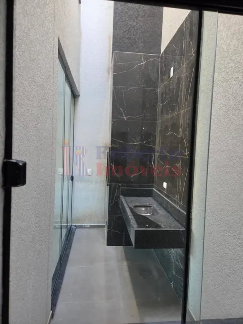 Foto 6 de Sobrado com 3 quartos à venda, 384m2 em Itapoa - SC