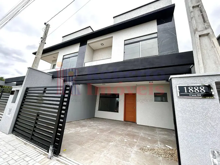 Foto 5 de Sobrado com 3 quartos à venda, 384m2 em Itapoa - SC