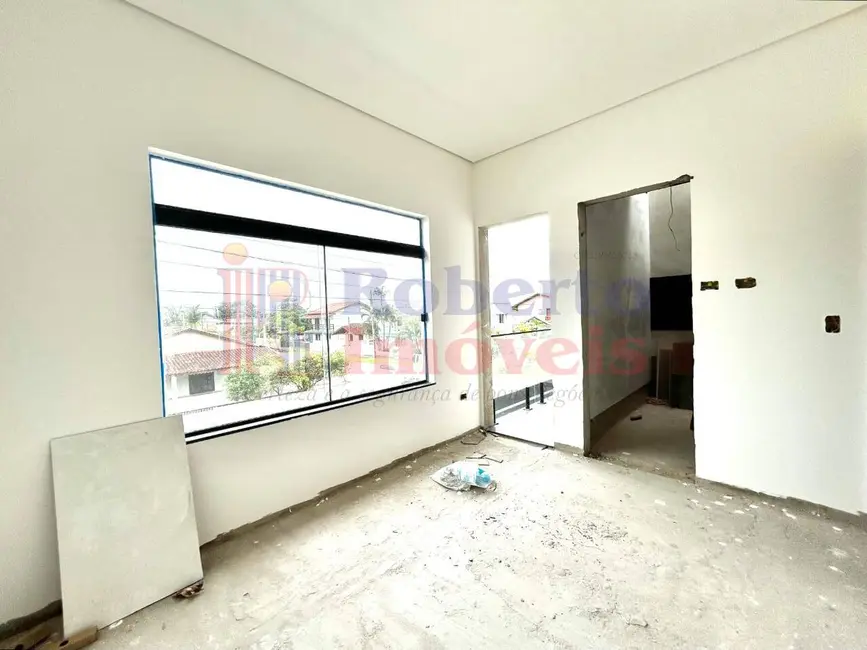 Sobrado com 3 quartos à venda, 384m2 em Itapoa - SC - imagem 5 Foto 5 de Sobrado com 3 quartos à venda, 384m2 em Itapoa - SC