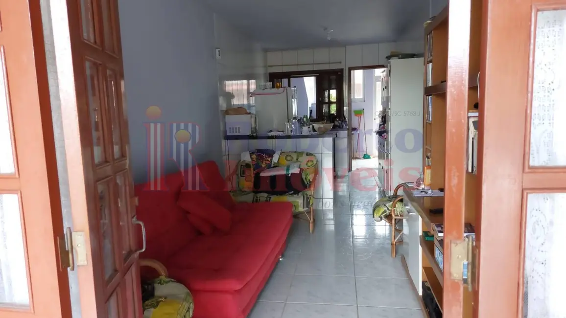 Foto 7 de Casa com 2 quartos à venda, 180m2 em Itapoa - SC