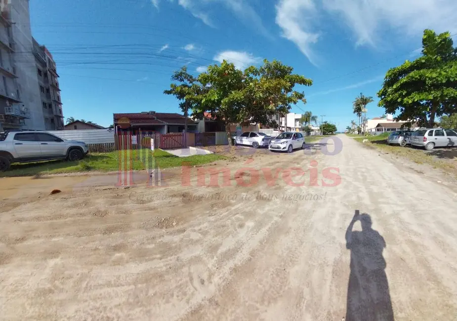 Foto 8 de Casa com 2 quartos à venda, 180m2 em Itapoa - SC