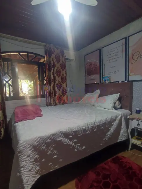 Foto 9 de Casa com 2 quartos à venda, 310m2 em Itapoa - SC