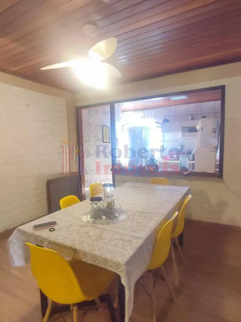 Foto 4 de Casa com 2 quartos à venda, 310m2 em Itapoa - SC