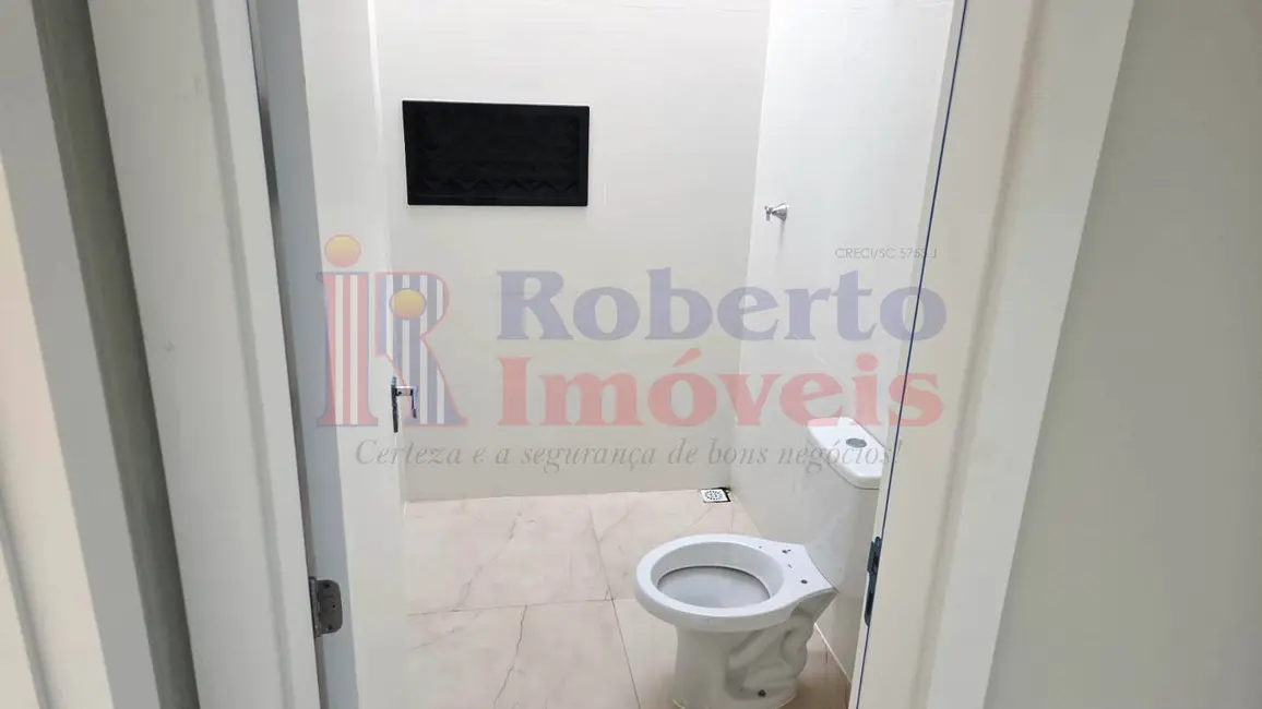 Foto 7 de Casa com 2 quartos à venda, 140m2 em Itapoa - SC