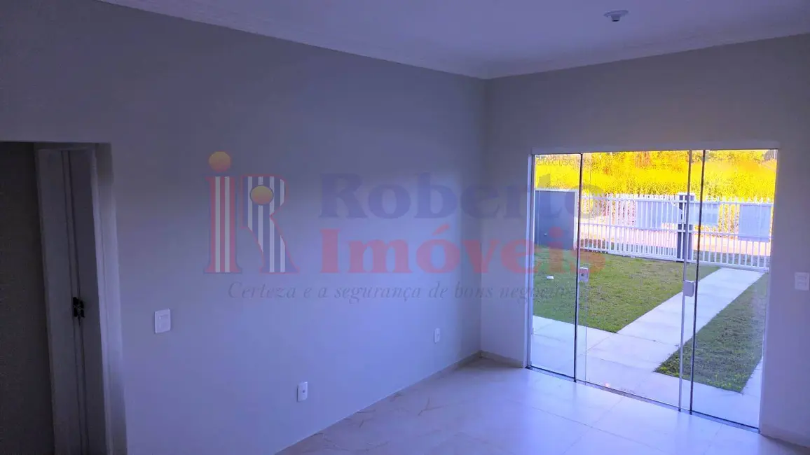 Foto 6 de Casa com 2 quartos à venda, 140m2 em Itapoa - SC