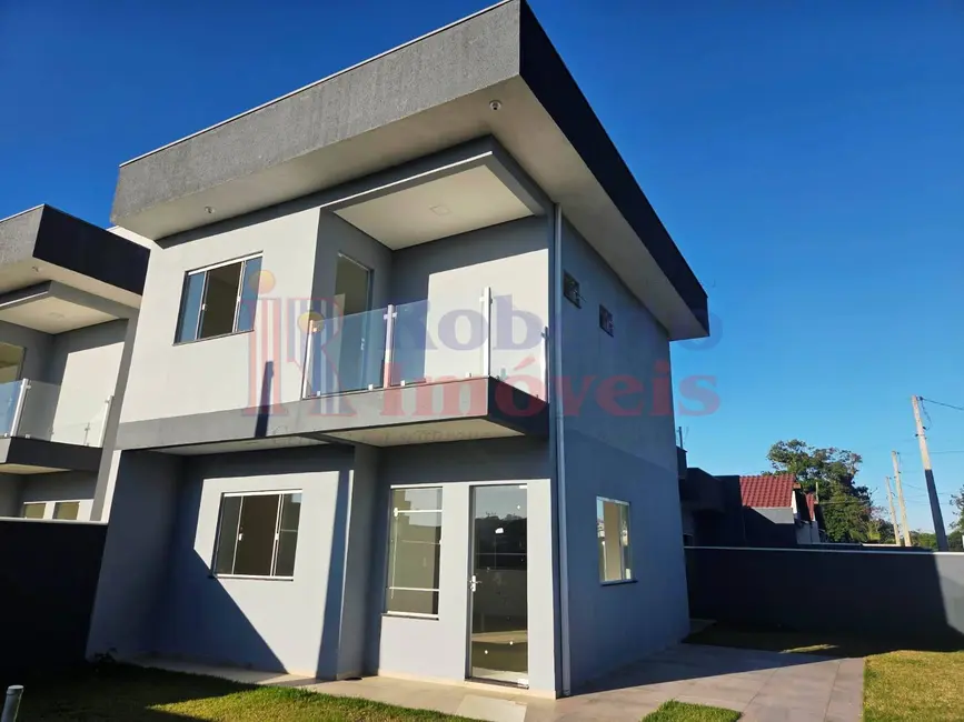 Foto 1 de Sobrado com 3 quartos à venda e para alugar, 176m2 em Itapoa - SC