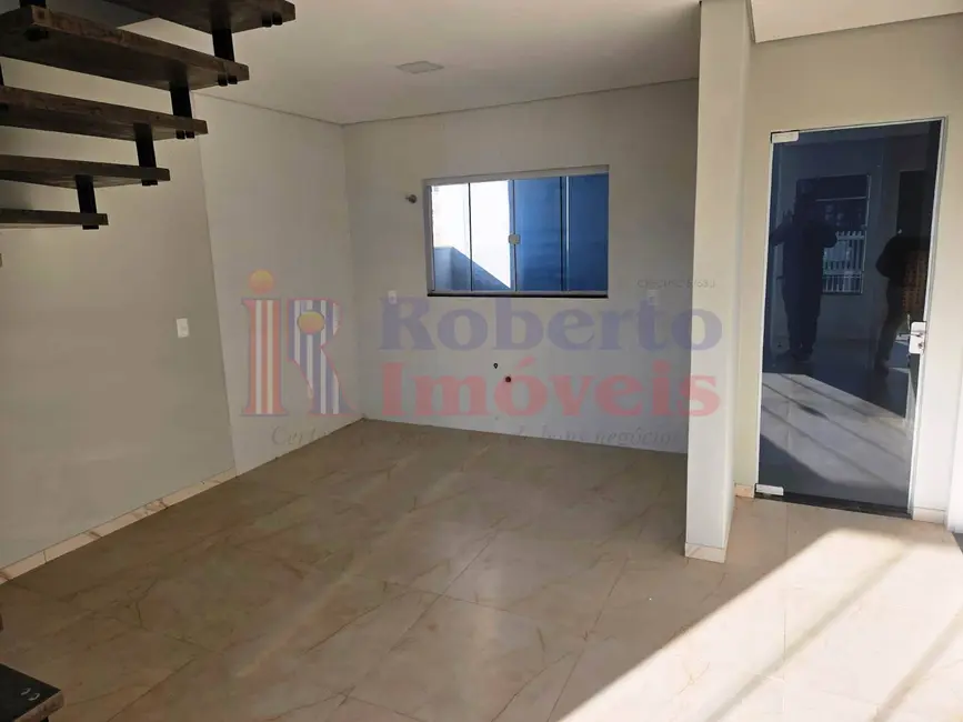 Foto 8 de Sobrado com 3 quartos à venda e para alugar, 176m2 em Itapoa - SC