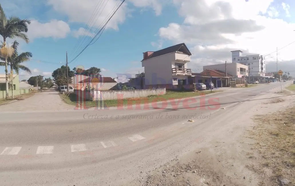 Foto 4 de Terreno / Lote à venda, 360m2 em Itapoa - SC