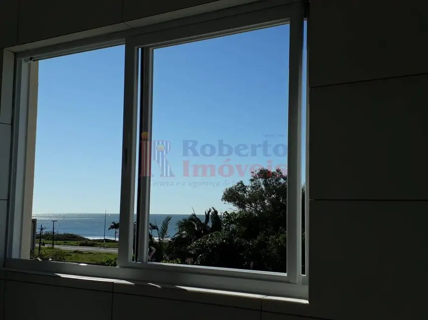 Foto 3 de Apartamento com 2 quartos à venda, 86m2 em Itapoa - SC