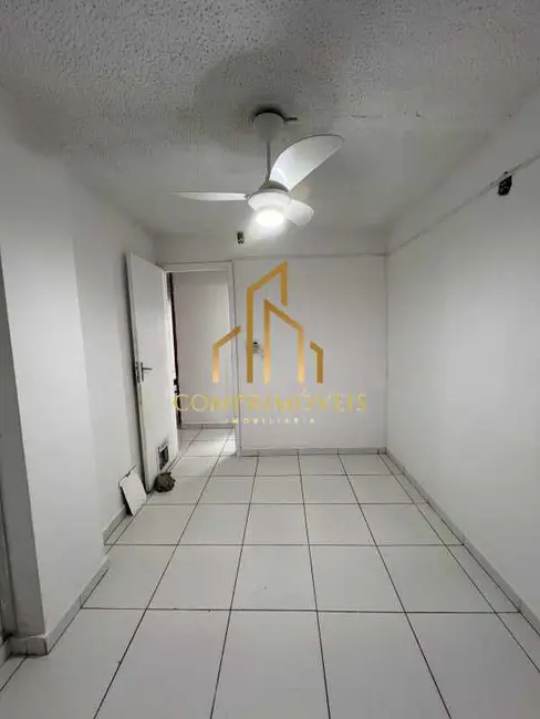 Foto 6 de Apartamento com 3 quartos para alugar, 68m2 em Rio De Janeiro - RJ