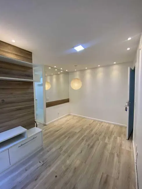 Foto 2 de Apartamento com 2 quartos à venda, 48m2 em Rio De Janeiro - RJ