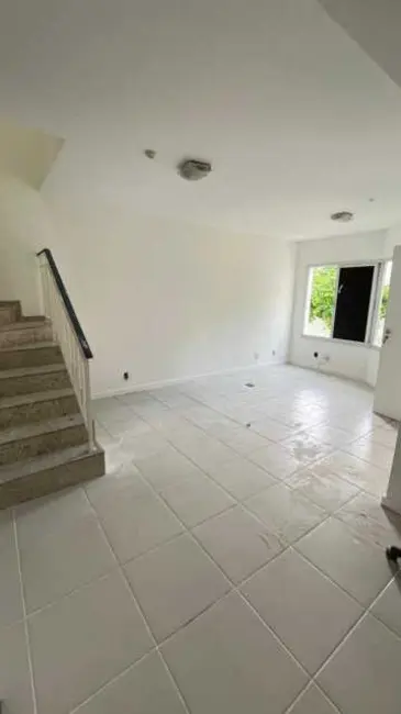 Casa de Condomínio com 3 quartos à venda, 117m2 em Rio De Janeiro - RJ - imagem 1 Foto 1 de Casa de Condomínio com 3 quartos à venda, 117m2 em Rio De Janeiro - RJ