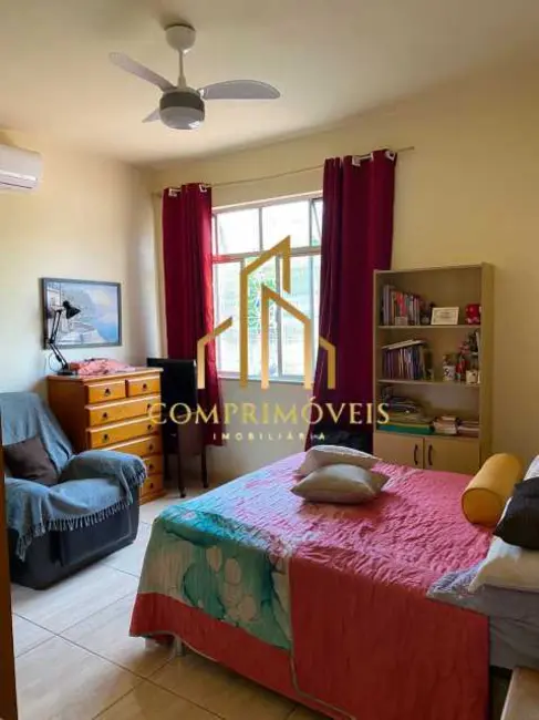 Foto 4 de Casa com 3 quartos à venda, 360m2 em Rio De Janeiro - RJ