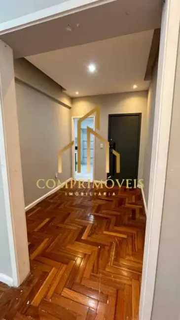 Apartamento com 3 quartos à venda, 180m2 em Rio De Janeiro - RJ - imagem 2 Foto 2 de Apartamento com 3 quartos à venda, 180m2 em Rio De Janeiro - RJ