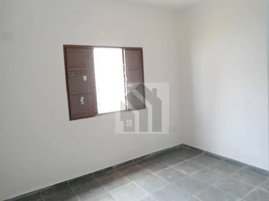 Casa com 3 quartos à venda, 300m2 em Jardim Bom Sucesso, Campinas - SP - imagem 8 Foto 8 de Casa com 3 quartos à venda, 300m2 em Jardim Bom Sucesso, Campinas - SP