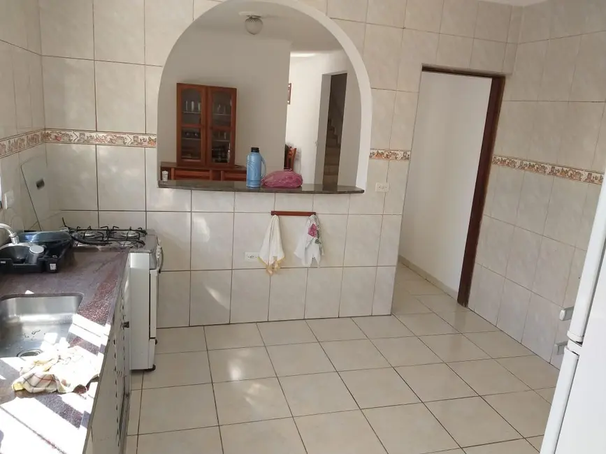 Foto 4 de Sobrado com 3 quartos à venda, 250m2 em Jardim Icaraí, São Paulo - SP