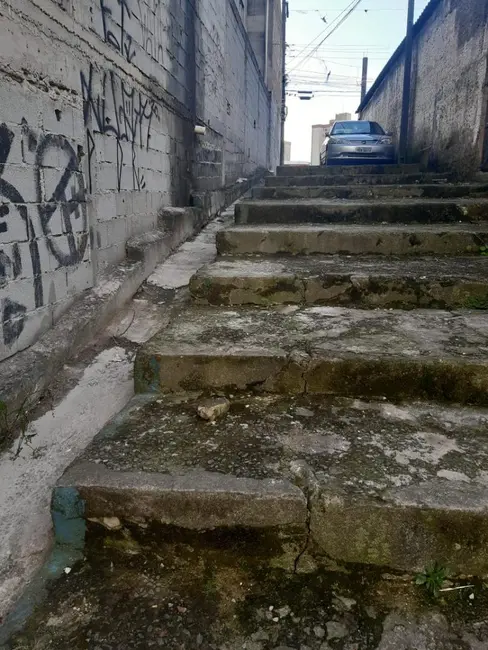 Foto 4 de Terreno / Lote à venda, 120m2 em Jardim Aracy, Maua - SP