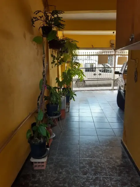 Foto 4 de Sobrado com 3 quartos à venda, 125m2 em Vila Emílio, Maua - SP