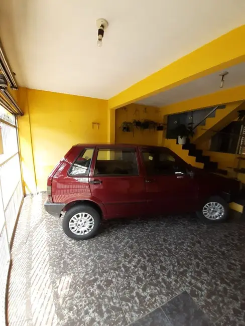 Foto 2 de Sobrado com 3 quartos à venda, 125m2 em Vila Emílio, Maua - SP