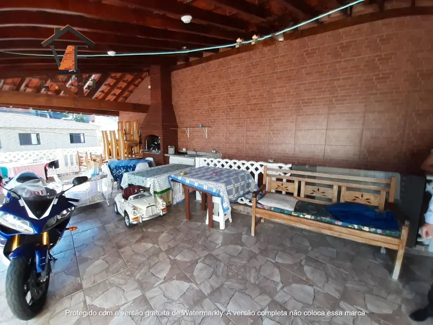 Sobrado com 3 quartos à venda, 250m2 em Jardim Cruzeiro, Maua - SP - imagem 4 Foto 4 de Sobrado com 3 quartos à venda, 250m2 em Jardim Cruzeiro, Maua - SP