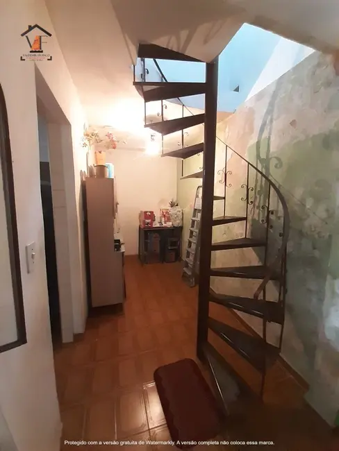 Foto 9 de Sobrado com 4 quartos à venda, 200m2 em Vila Correia, Maua - SP