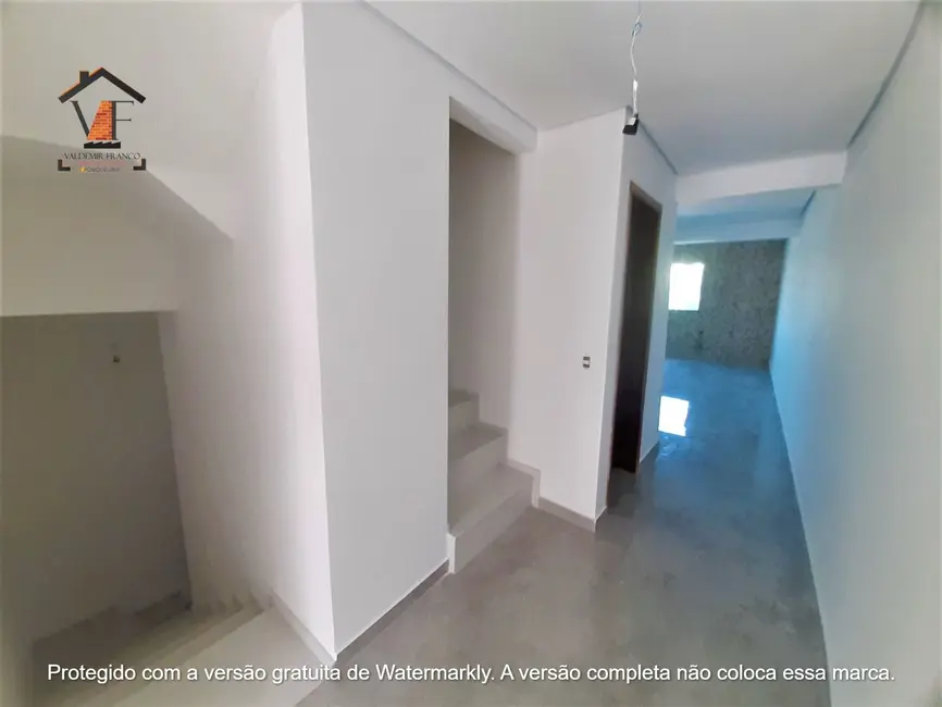 Foto 8 de Sobrado com 3 quartos à venda, 130m2 em Jardim Santa Lídia, Maua - SP