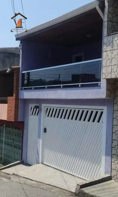 Foto 1 de Sobrado com 3 quartos à venda, 174m2 em Jardim Pilar, Maua - SP