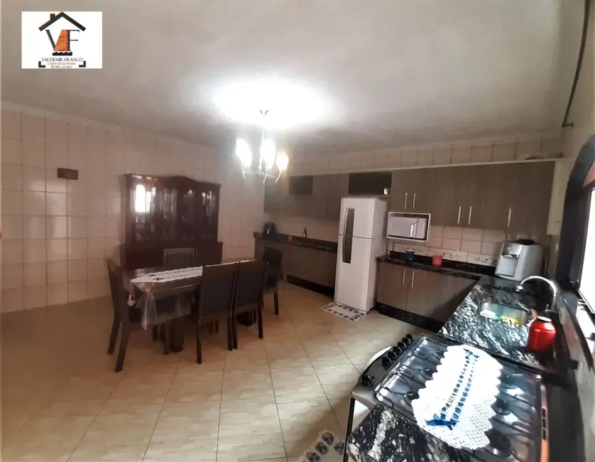 Foto 7 de Casa com 3 quartos à venda, 208m2 em Jardim Cruzeiro, Maua - SP