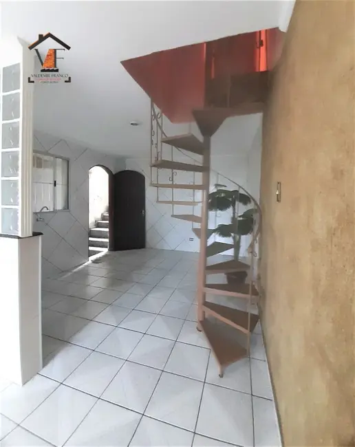 Foto 8 de Casa com 3 quartos à venda, 125m2 em Maua - SP