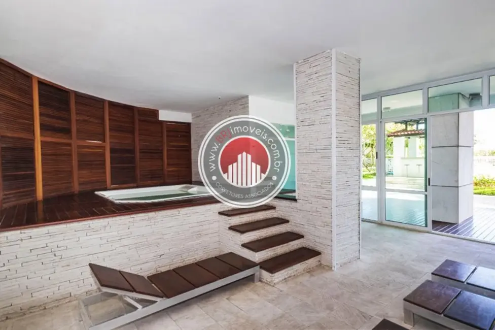 Apartamento com 3 quartos à venda, 118m2 em Barra da Tijuca, Rio De Janeiro - RJ - imagem 2 Foto 2 de Apartamento com 3 quartos à venda, 118m2 em Barra da Tijuca, Rio De Janeiro - RJ