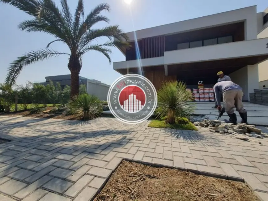 Casa com 5 quartos à venda, 623m2 em Barra da Tijuca, Rio De Janeiro - RJ - imagem 7 Foto 7 de Casa com 5 quartos à venda, 623m2 em Barra da Tijuca, Rio De Janeiro - RJ