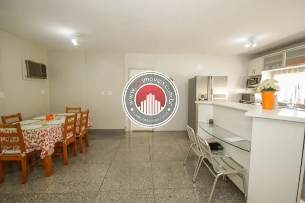 Casa com 4 quartos à venda, 750m2 em Barra da Tijuca, Rio De Janeiro - RJ - imagem 6 Foto 6 de Casa com 4 quartos à venda, 750m2 em Barra da Tijuca, Rio De Janeiro - RJ