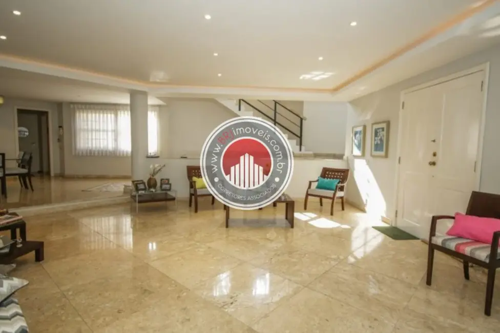 Casa com 4 quartos à venda, 750m2 em Barra da Tijuca, Rio De Janeiro - RJ - imagem 9 Foto 9 de Casa com 4 quartos à venda, 750m2 em Barra da Tijuca, Rio De Janeiro - RJ