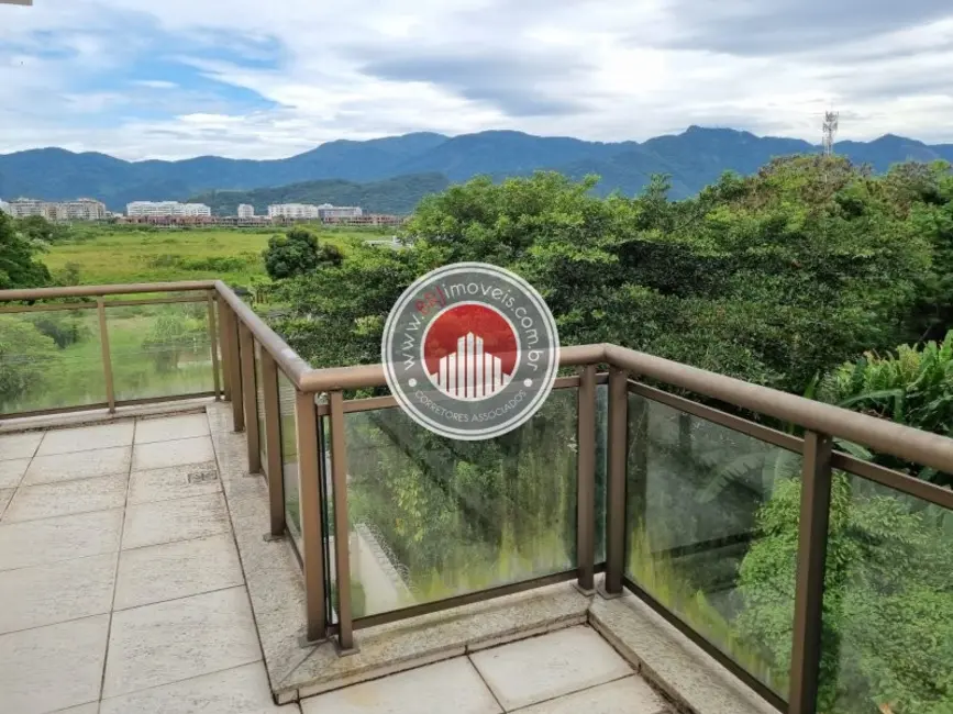 Cobertura com 4 quartos à venda, 164m2 em Recreio dos Bandeirantes, Rio De Janeiro - RJ - imagem 2 Foto 2 de Cobertura com 4 quartos à venda, 164m2 em Recreio dos Bandeirantes, Rio De Janeiro - RJ